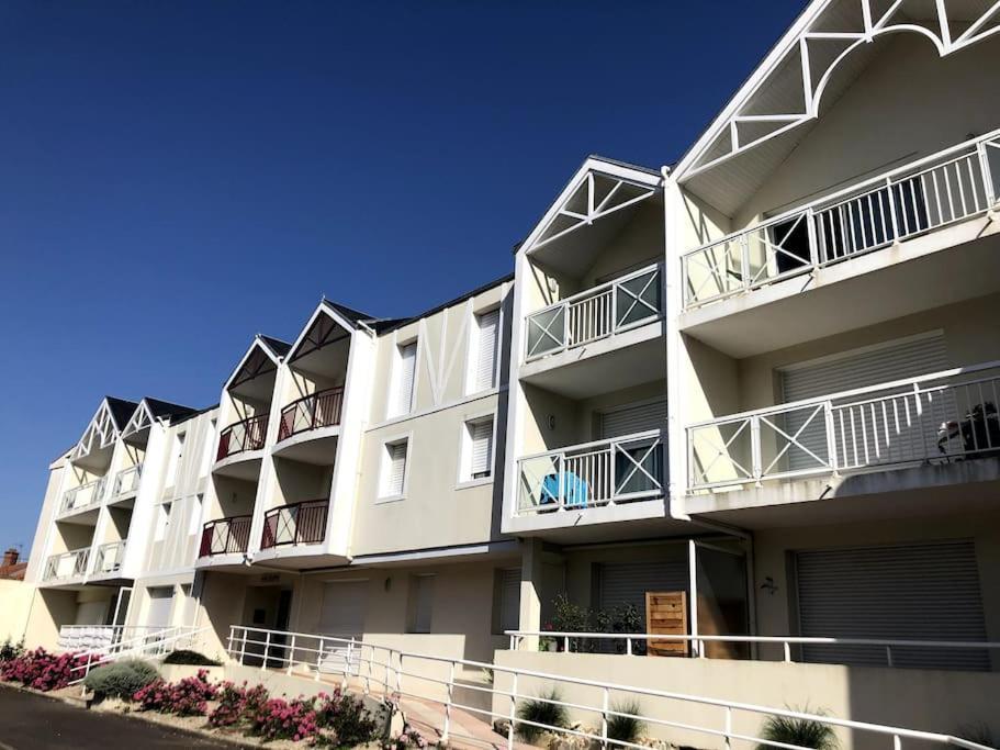 Le Petit Cote Ouest - Appt Dans Les Pins Pres De La Plage Les Sables-dʼOlonne Buitenkant foto